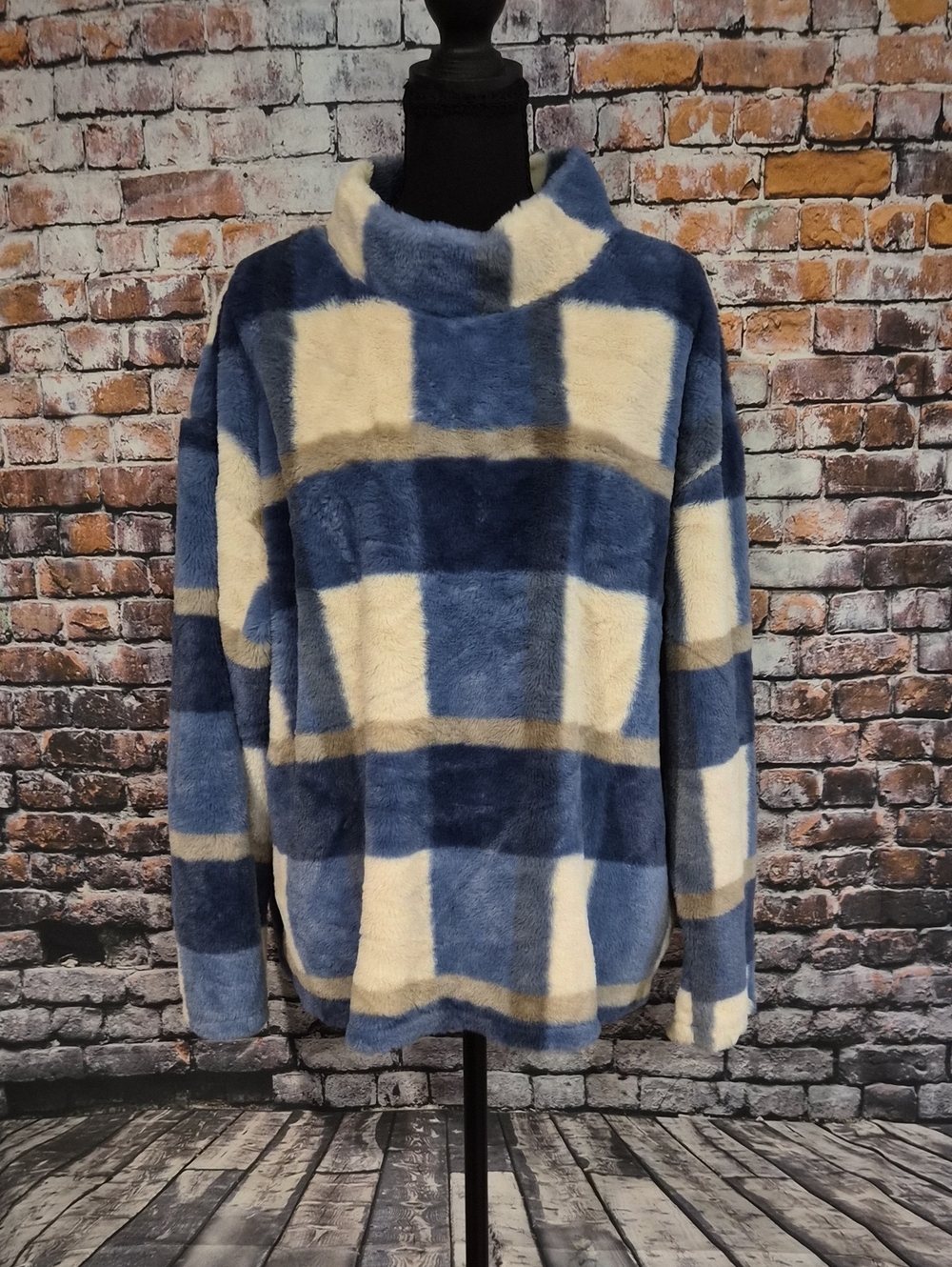 Men's Blue & Cream Plaid Turtleneck Fleece Sweater